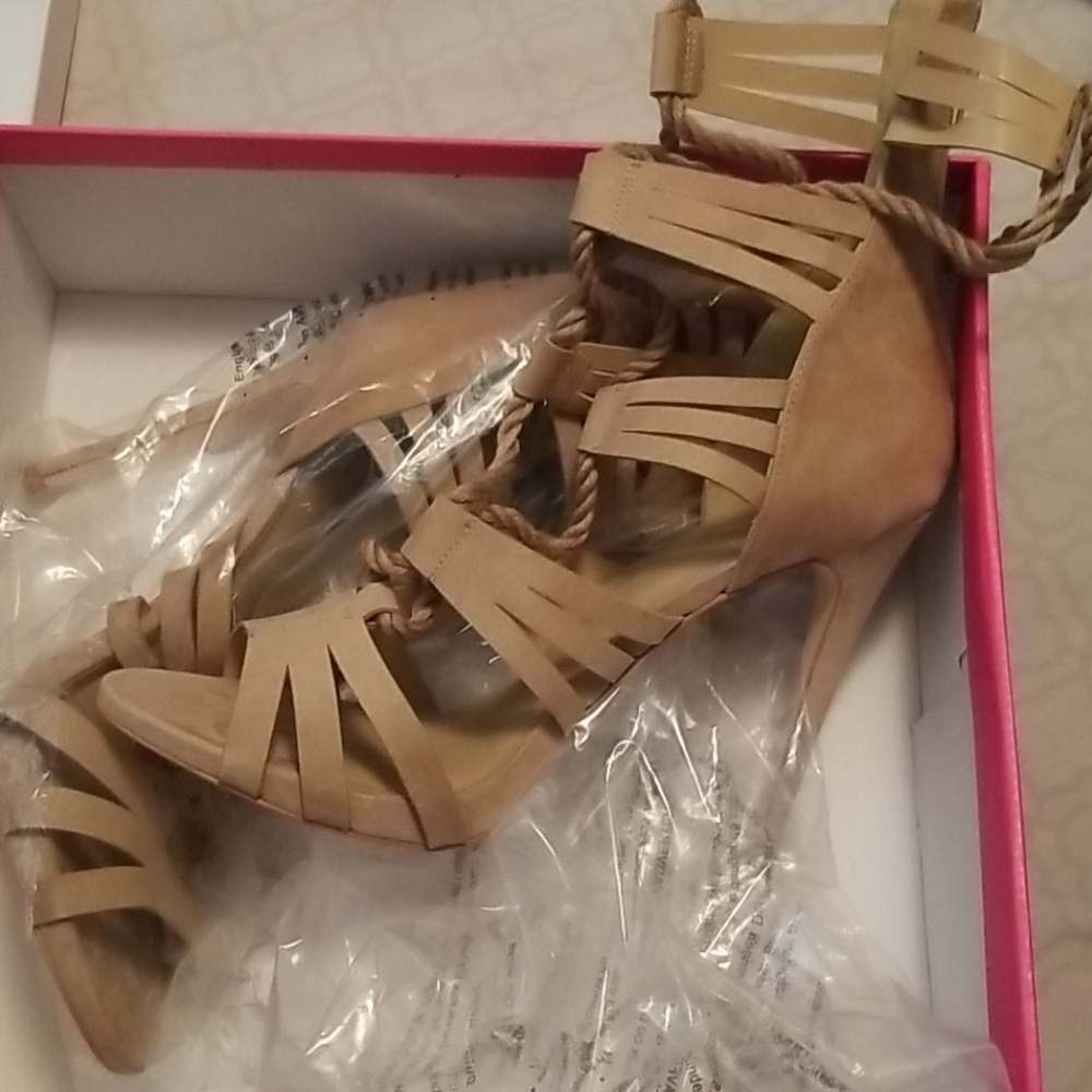 Brand new high heel shoes